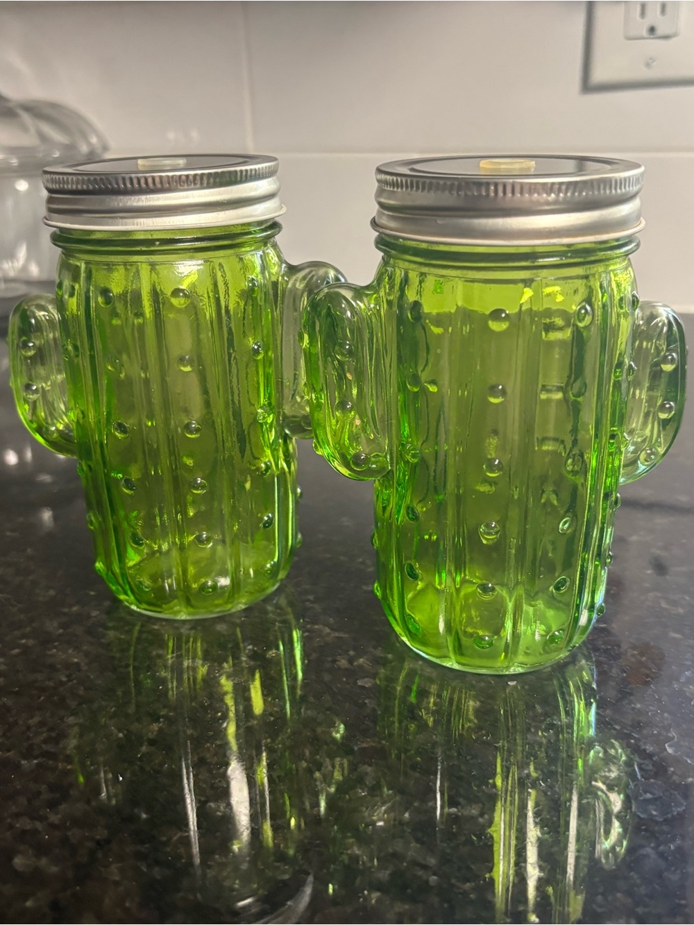 Green Cactus-Shaped Glass Mason Jars with Lids (Set of 2)